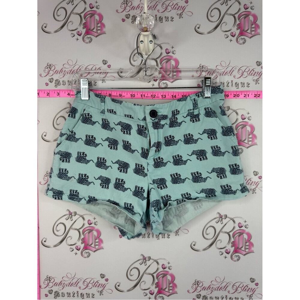 BeBop shorts Mint blue Shorts with Navy Elephant Print Accent